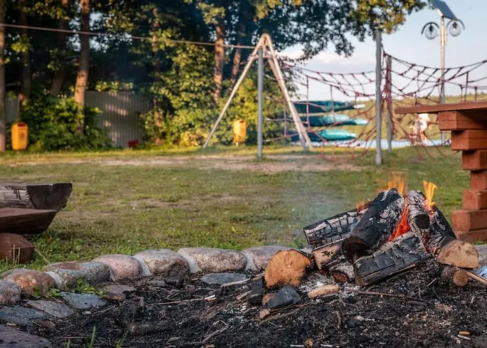Dom z kominkiem Kłączno, blisko lasów i jezior
